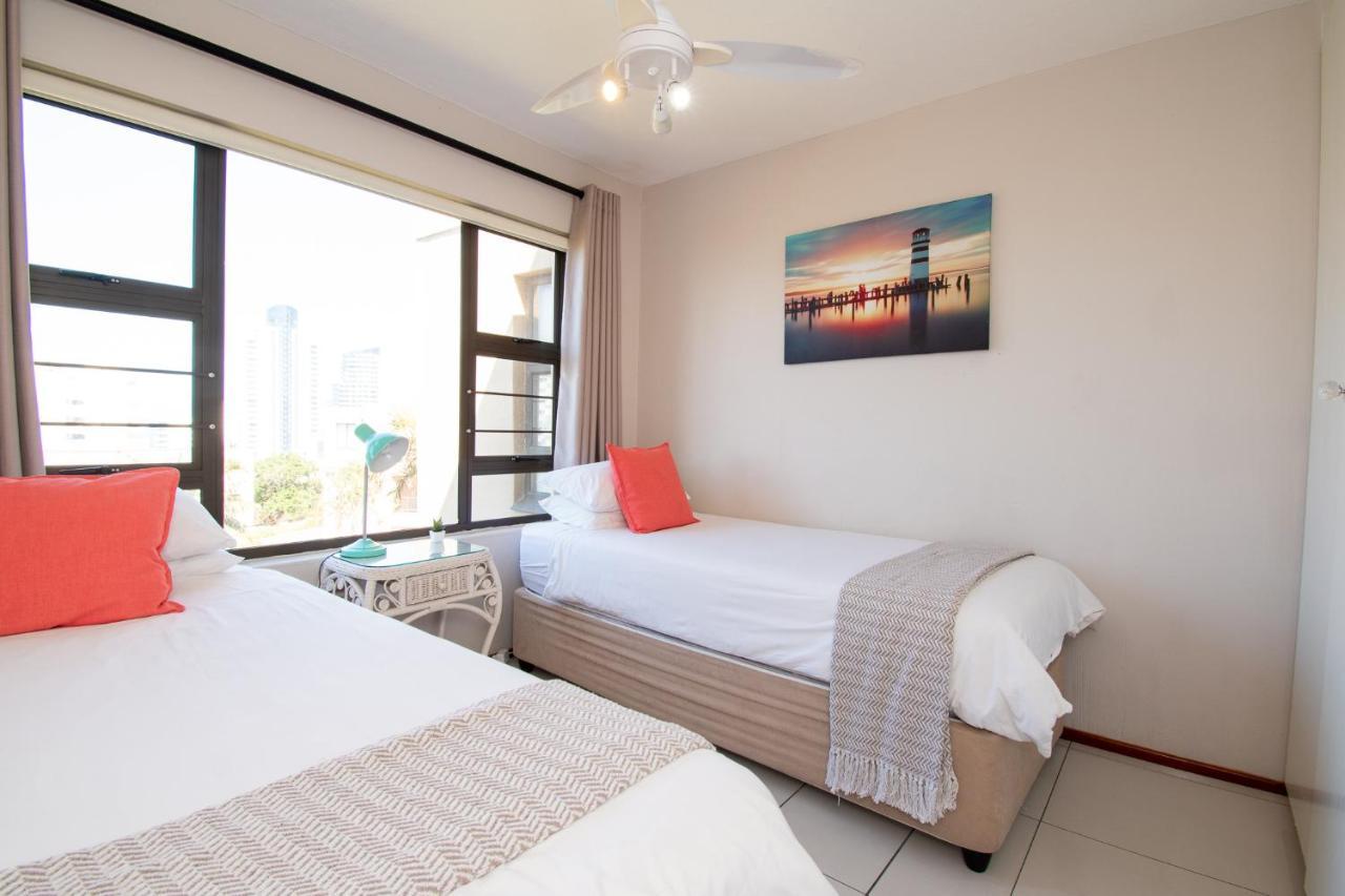 11 The Shades Umhlanga Rocks Apartment Durban Exterior foto