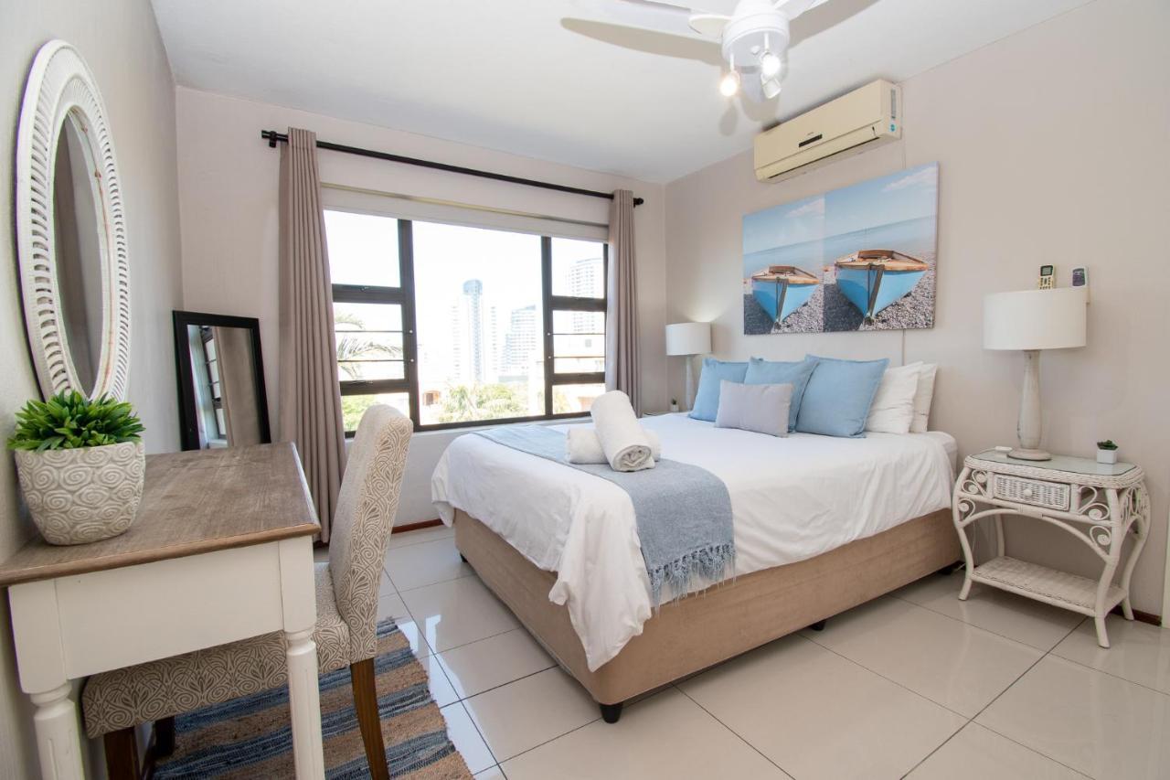 11 The Shades Umhlanga Rocks Apartment Durban Exterior foto